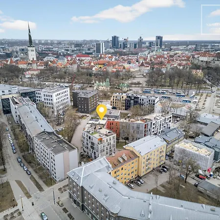 2br Kalamaja Flat With Private Lift & Roof Terrace Apartamento *