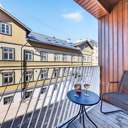 2br Kalamaja Flat With Private Lift & Roof Terrace Appartement Tallinn